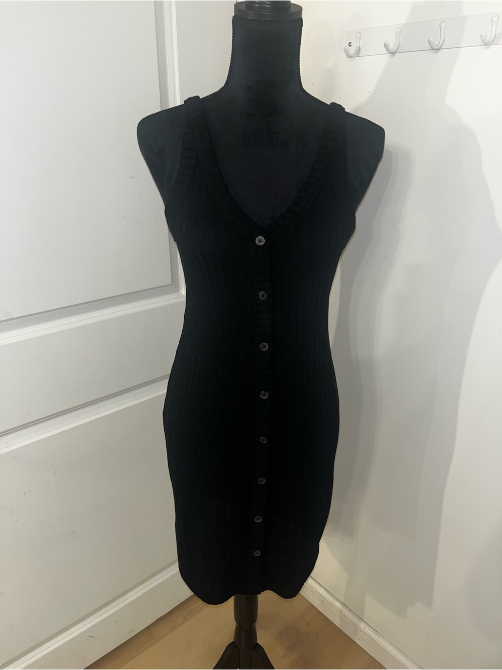 H&M Black Ribbed Button-Front Midi Dress